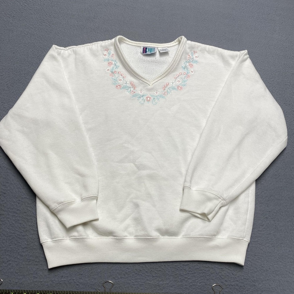 Vintage Bold Spirit Shirt Womens Small White Floral‎ Embroidered Fleece V Neck